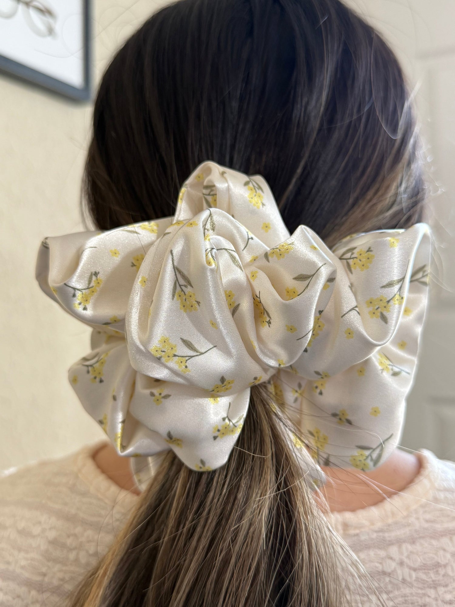 JUMBO SCRUNCHIES