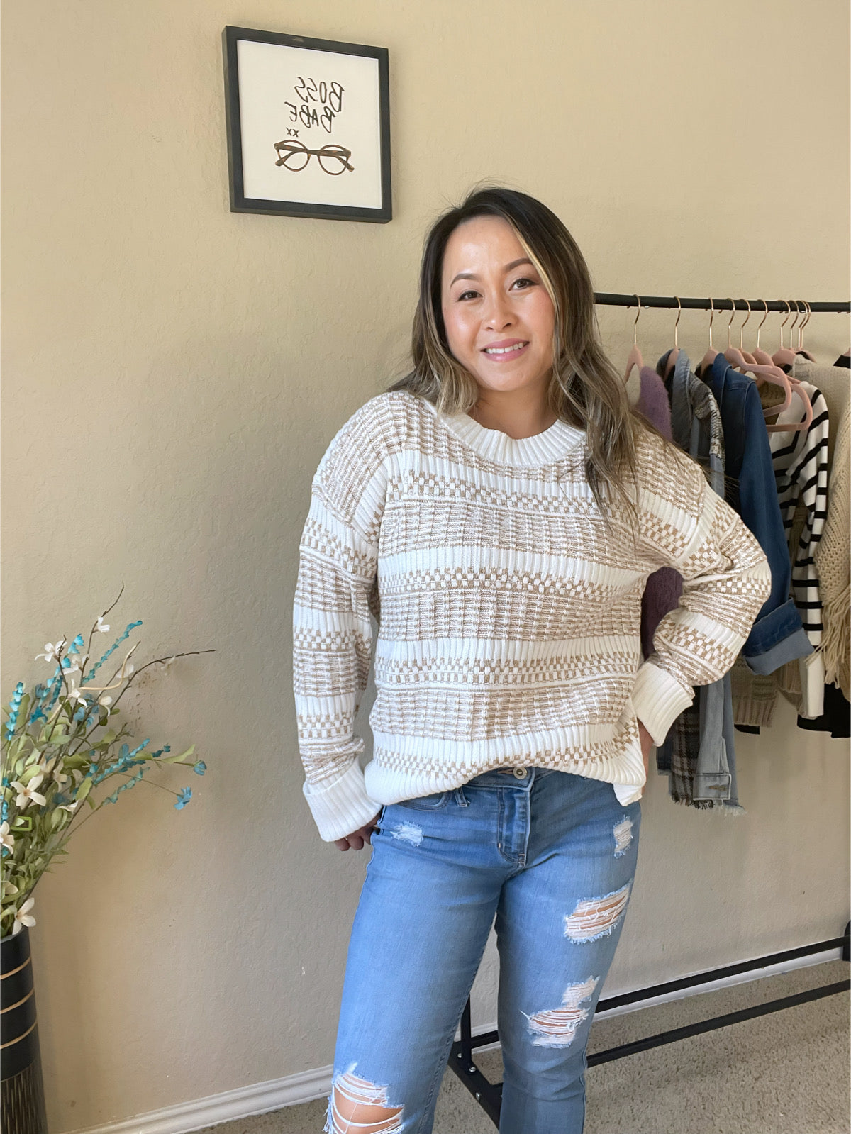 Textured Knit Sweater – Cream & Tan