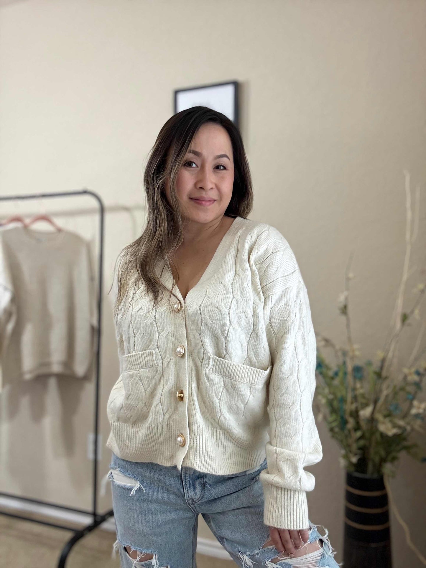 Cable Knit Button-Up Cardigan – Classic & Cozy