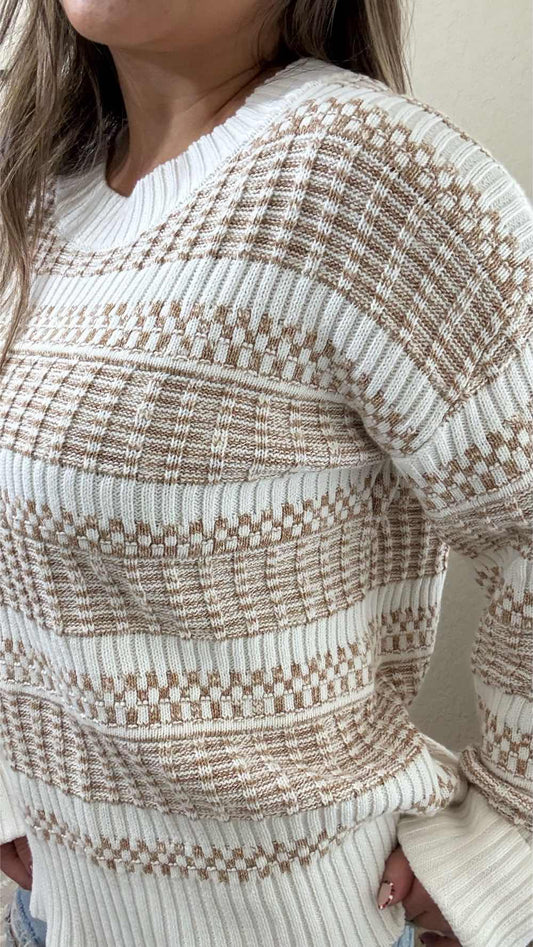 Textured Knit Sweater – Cream & Tan
