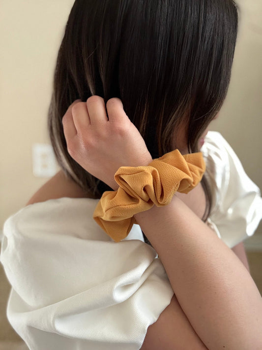 Golden Glow  Crepe Scrunchie-MIDI